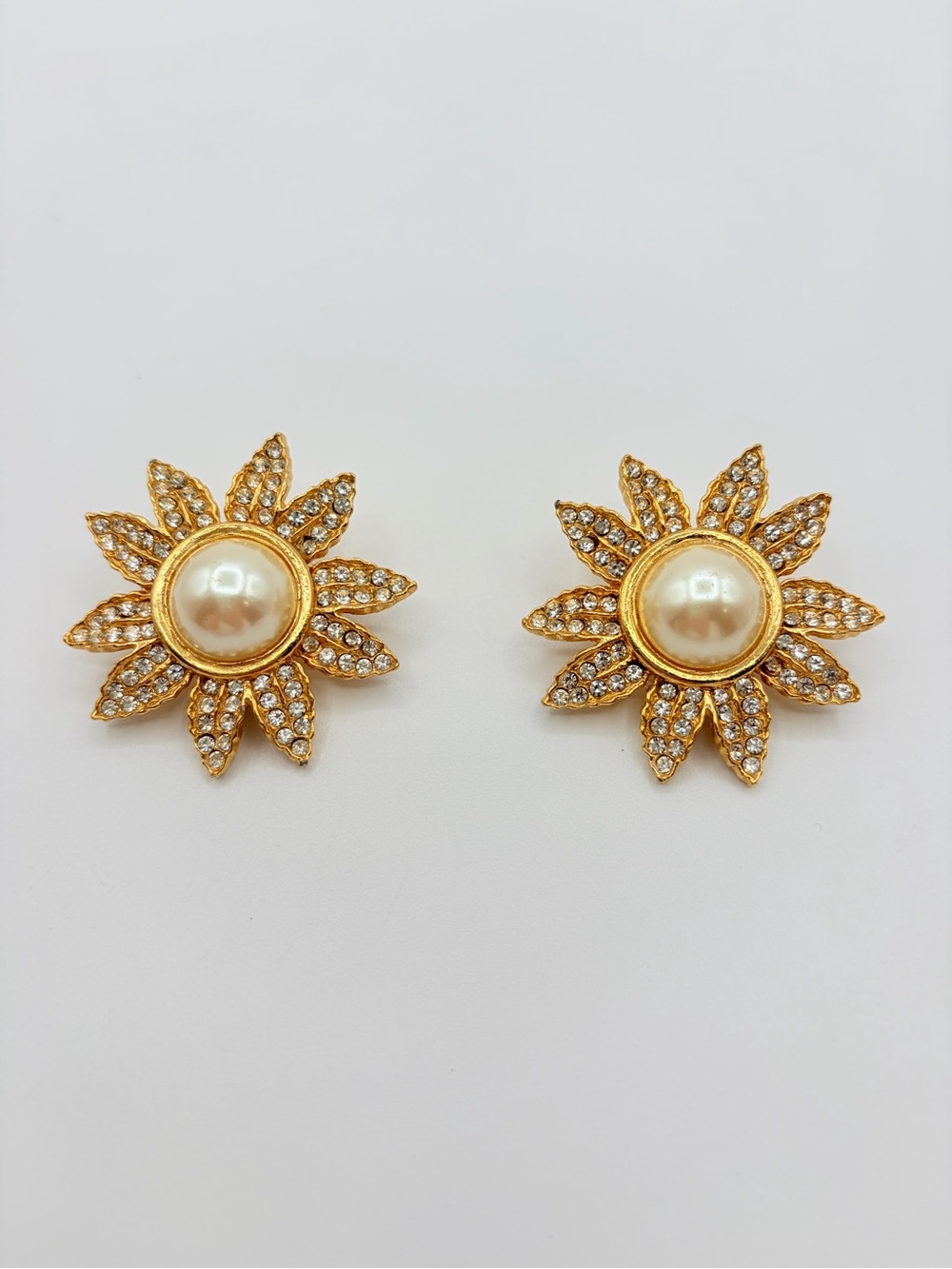 Vintage Gold Tone Rhinestone Sunburst Faux Pearl Clip-On Earrings